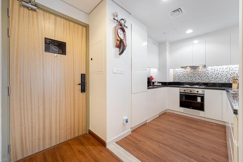 Paramount Midtown Luxury 2 Bedroom With Full Burj-Khalifa View Dubai Exterior photo